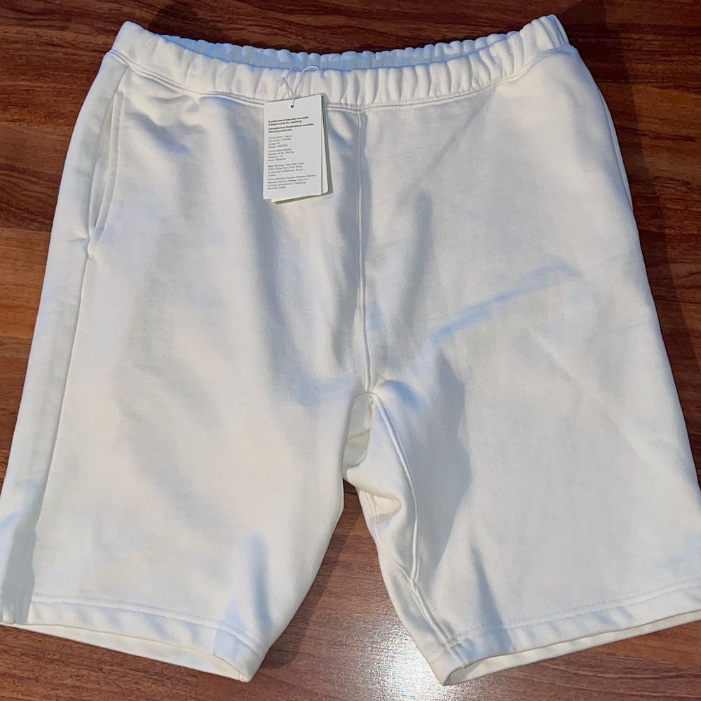 H&M NWT Mens Med Blank Staples 100% Organic Cotton White Jogger Shorts SOLD OUT